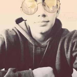 Meet your Posher, Jonathan